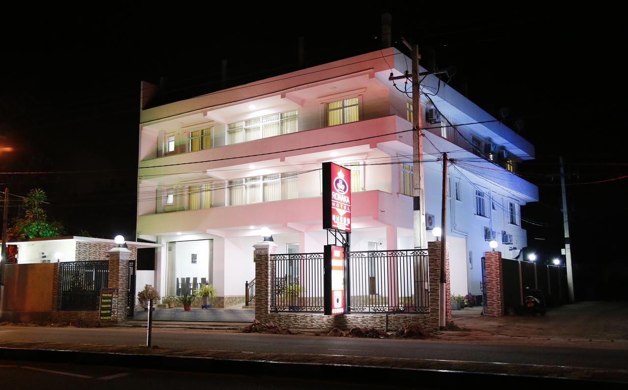 Ronaka Airport Transit Hotel Katunayaka Екстериор снимка